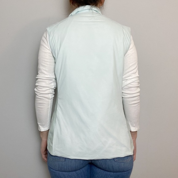 Arcteryx Atom LT Vest in Dew Drop - Picture 4 of 14